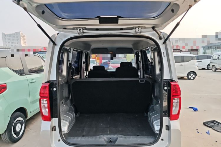 Used Wuling Zhiguang New Energy 2025 Comfort Model