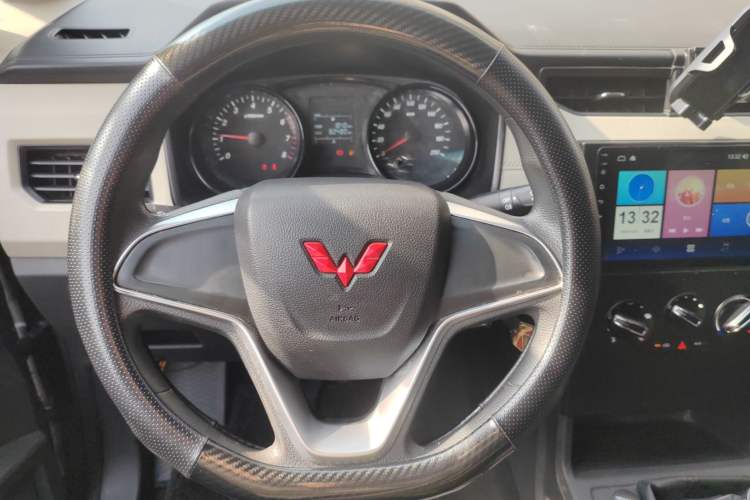 Used Wuling Zhengcheng 2021 1.5T Manual Comfort Version
