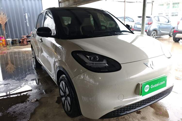 Used Wuling Bingo 2024 333 km Enjoyment Version
