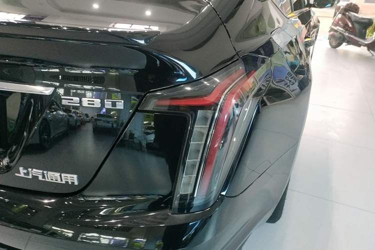 Used Cadillac CT5 2023 28T Prestige Model
