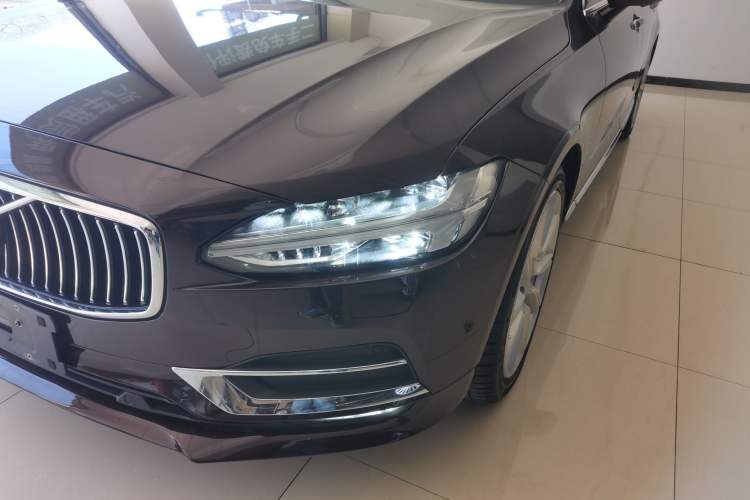 Used Volvo S90 2018 T5 Prestige Edition