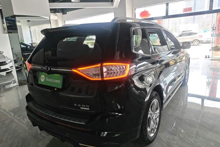 Used Ford Edge 2016 EcoBoost 245 Two-Wheel-Drive Titanium 7-Seater