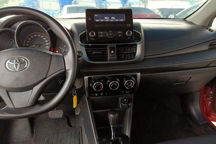 Used Toyota YARiS L Zhi Xuan 2020 1.5L CVT Leading Edition Audio And AC Panel