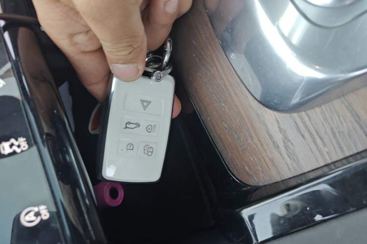 Used Land Rover Discovery Sport 2021 249 PS R-Dynamic S Performance Edition
