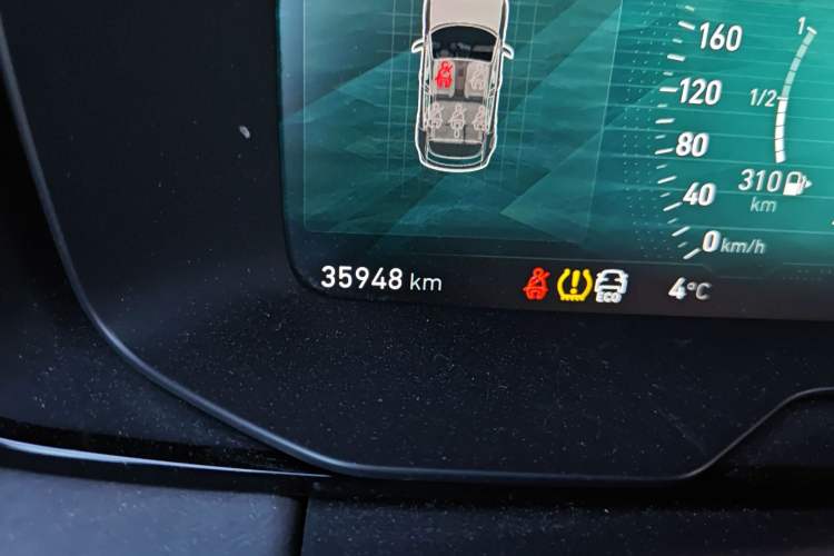 Used Lynk & Co 02 2019 1.5T DCT Two-Wheel Drive Pro Edition China VI Standard
