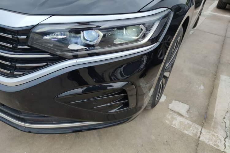 Used Volkswagen Passat 2022 330TSI Luxury Edition Left Front Headlight