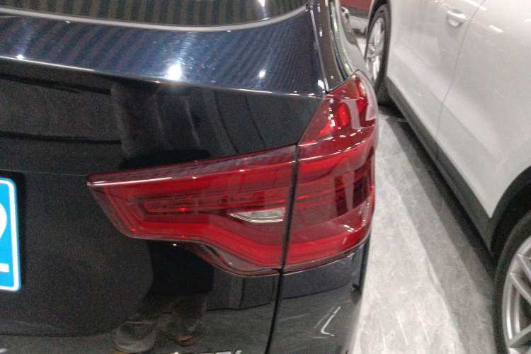 Used BMW X3 2020 xDrive30i Luxury Model with M Sport Package
