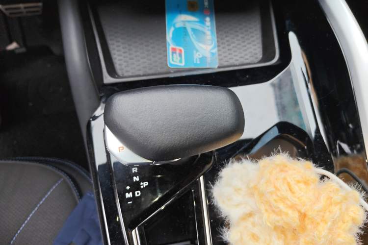 Used Geely Auto Preface 2025 Dongfang Yao 2.0TD Lanxing Edition Gear Lever