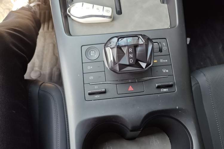 Used BYD Qin PLUS 2025 DM-i Smart Drive 55KM Leading Model