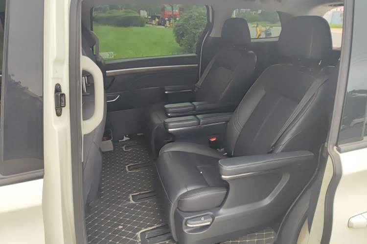 Used GAC Trumpchi M8 2021 Master Series 390T Prestige Edition