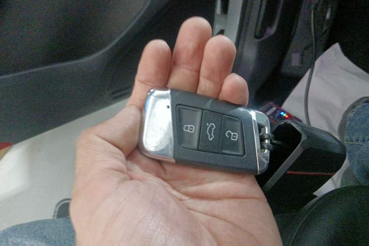 Used Volkswagen Golf 2014 1.4TSI Automatic Comfort Model Vehicle Key