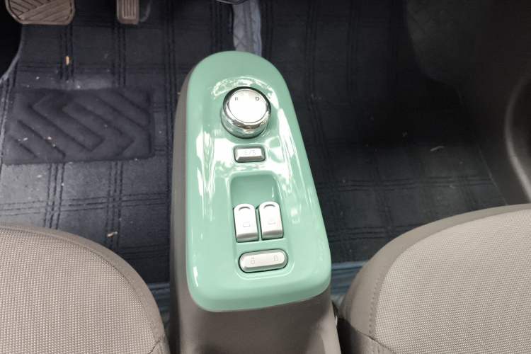 Used Qiyuan Lumin 2023 301km Honey Dew Edition
