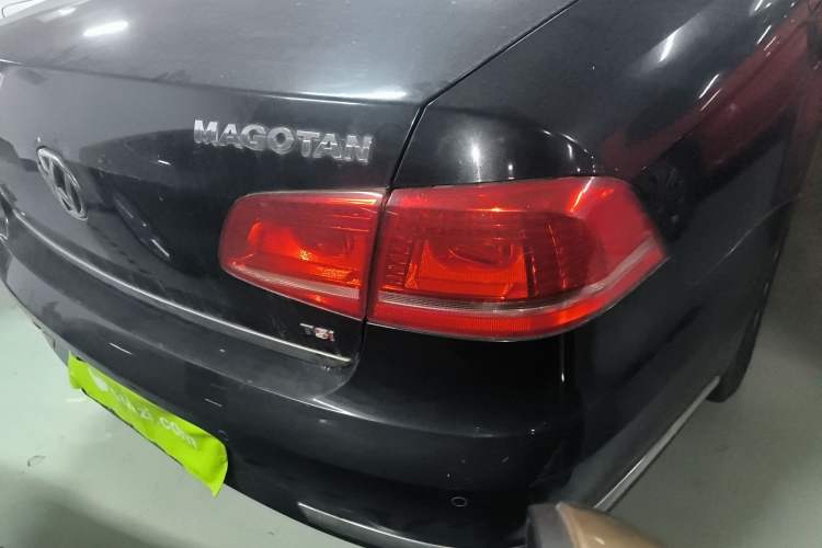 Used Volkswagen Magotan 2015 1.8TSI Luxury Model