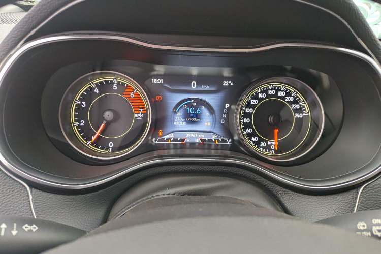 Used Jeep Cherokee 2020 2.0T Four-Wheel Drive Night Eagle Edition Instrument Cluster