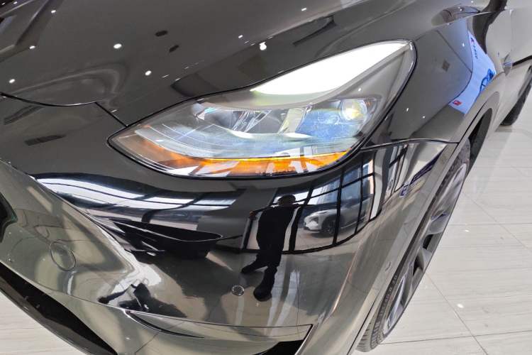 Used Tesla Model Y 2022 Rear-Wheel-Drive Version