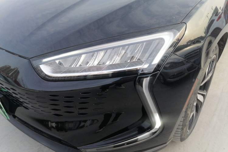 Used SERES SF5 2021 Four-Wheel Drive Freedom Expedition Edition