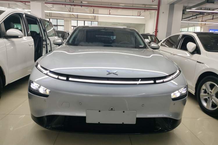 Used XPeng P7 2022 625E Front