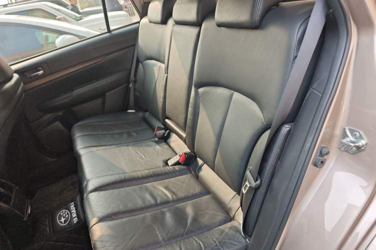 Used Subaru Outback 2014 2.5i Yashang Elite Edition Left Rear Seat