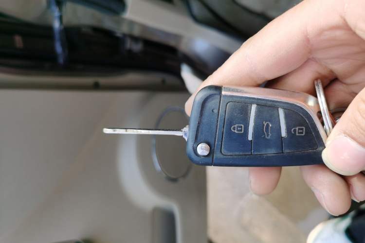 Used Wuling Hongguang 2013 1.5L S Luxury Model