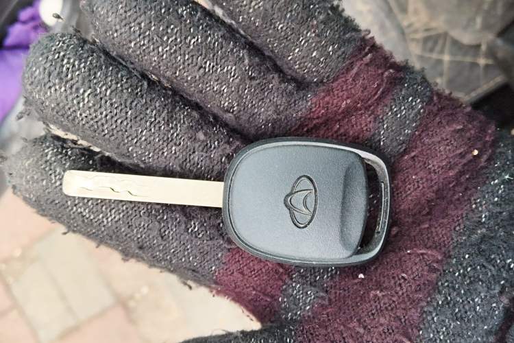 Used CHANGAN OSHAN X70A 2022 1.5L Manual Base Version