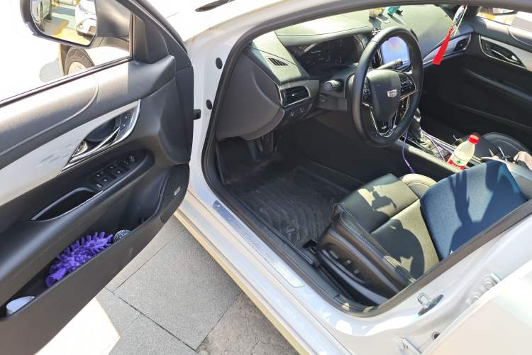 Used Cadillac ATS-L 2016 28T Fashion Edition
