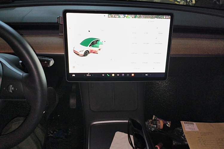 Used Tesla Model Y 2021 Long-Range All-Wheel-Drive Version 3D7
