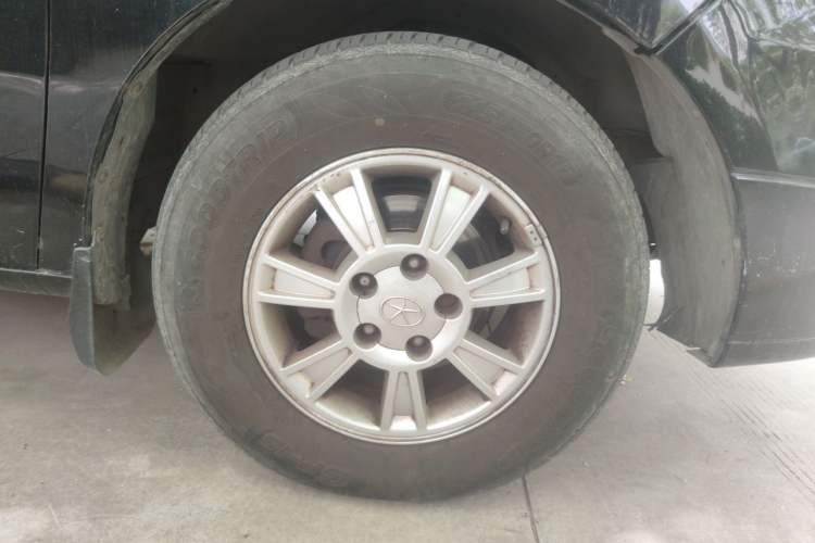 Used JAC Group Refine M5 2012 2.0T Gasoline Manual Business Edition
