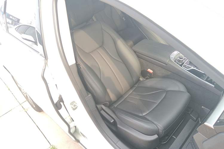 Used Geely Auto Emgrand GT 2016 2.4L Zunya Model Right Front Seat