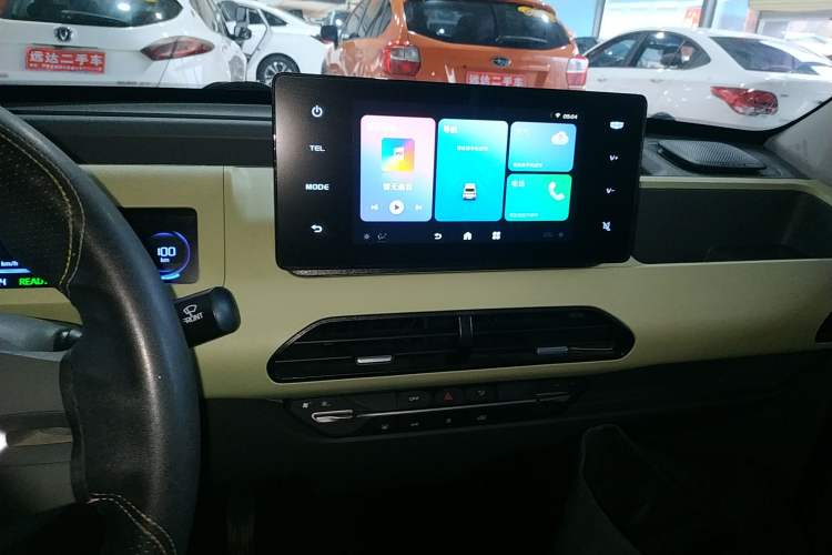 Used Geely Galaxy Panda 2024 Panda Mini 200km Endurance Bear
