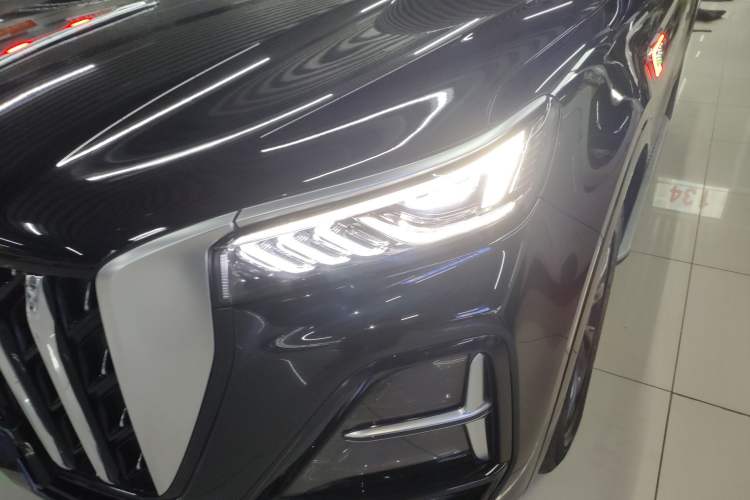 Used Hongqi HS5 2023 2.0T Qixiang Pro Edition