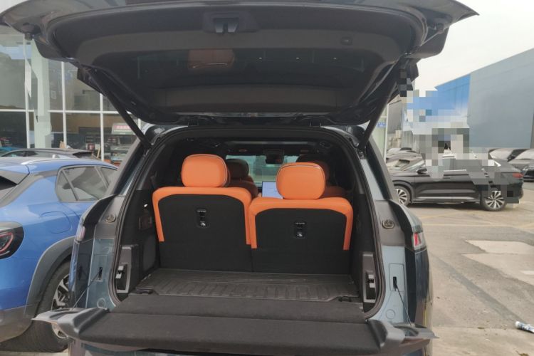 Used Lynk & Co 900 2025 2.0T Ultra