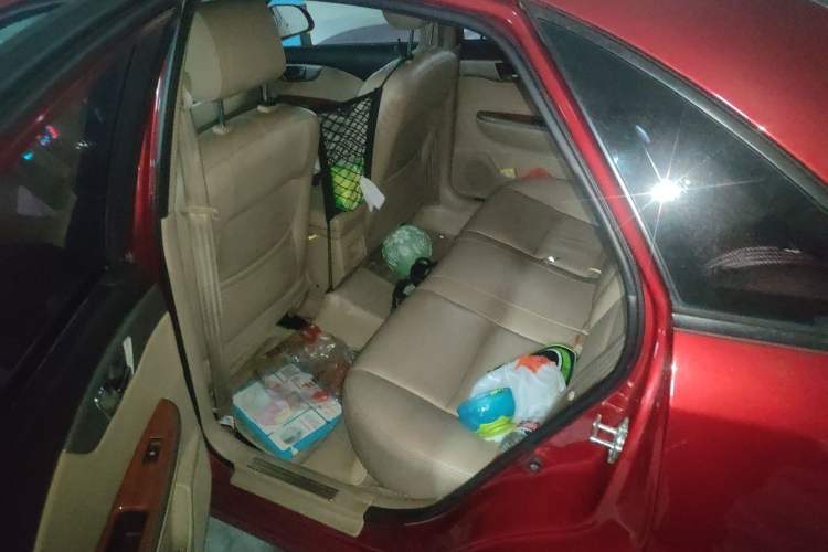 Used Buick Excelle 2013 1.5L Automatic Luxury Model Left Rear Seat