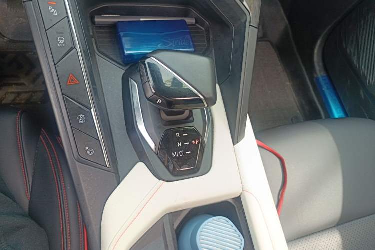 Used Lynk & Co 06 2020 1.5T YAO Halo
