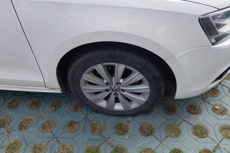 Used Volkswagen Sagitar 2014 Revised Version 1.4TSI Automatic Luxury Edition