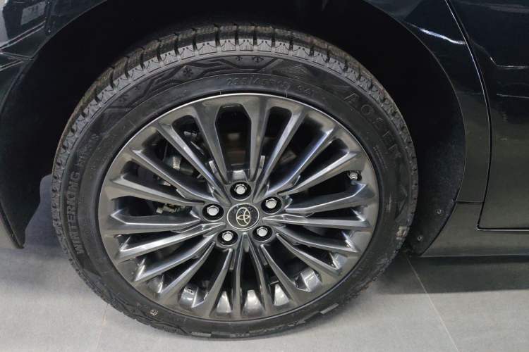 Used Toyota Avalon 2022 2.5L Luxury Edition
