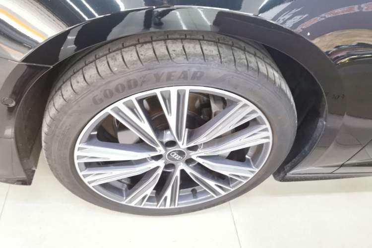 Used Audi A6L 2025 Restyled 45 TFSI quattro Prestige Dynamic Edition