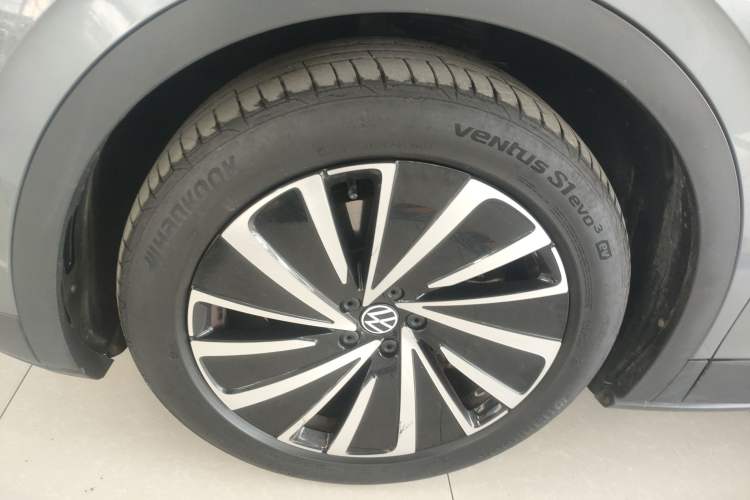 Used Volkswagen ID.4 X 2022 Smart Enjoyment Long-Range Edition