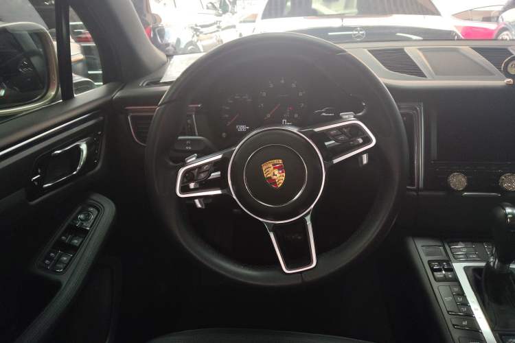 Used Porsche Macan 2014 Macan 2.0T
