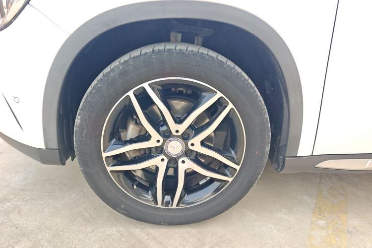 Used Mercedes-Benz GLA 2016 GLA 200 Fashion Model Left Front Wheel Hub