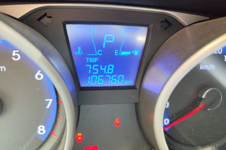 Used Hyundai ix35 2012 2.0L Automatic Two-Wheel Drive New Edition GL
