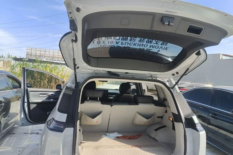 Used AION Y 2023 Plus 510 Smart Edition
