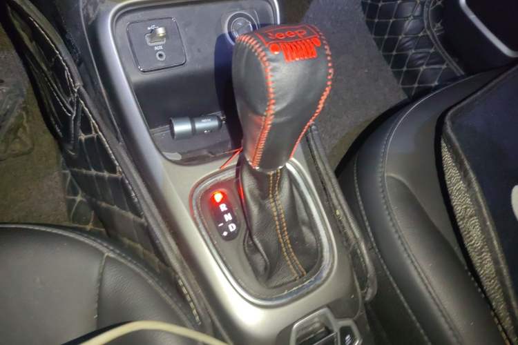 Used Jeep Compass 2017 200T Automatic Family Edition
