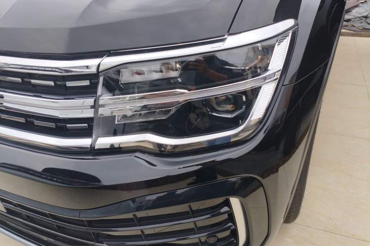 Used Volkswagen Teramont X 2024 380TSI All-Wheel Drive Longyao Edition Left Front Headlight