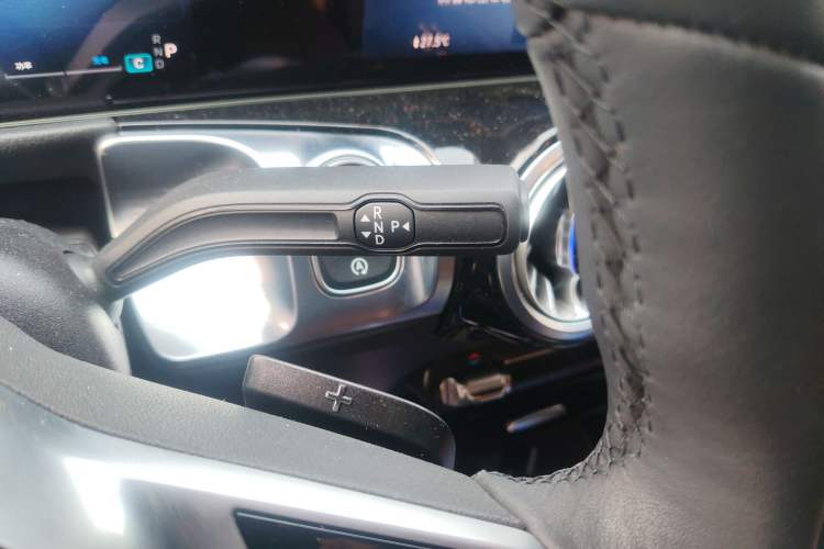 Used Mercedes-Benz GLB 2025 GLB 220 Sport Edition