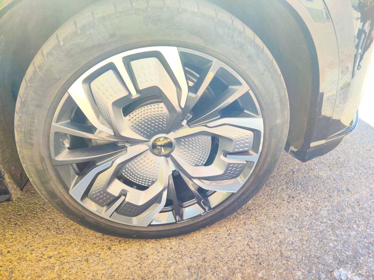 Hongqi Tiangong 08 2025 680 All-Wheel Drive Smart Selection Edition — снимка 8
