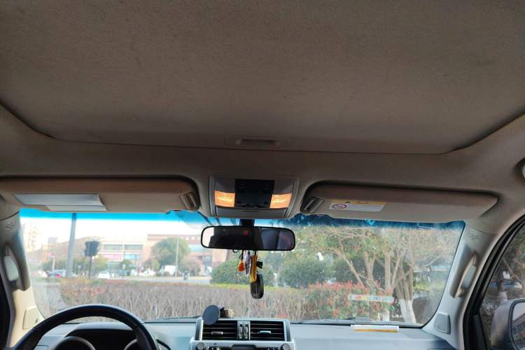 Used Toyota Prado 2016 2.7L Automatic Luxury Edition
