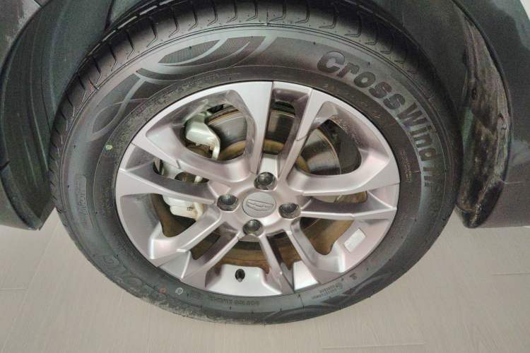 Used Geely Auto Vision X3 2020 1.5L CVT Luxury Model
