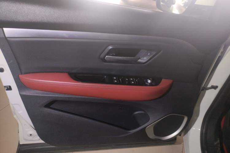 Used Haval H2s 2018 1.5T Dual-Clutch Fashion Edition