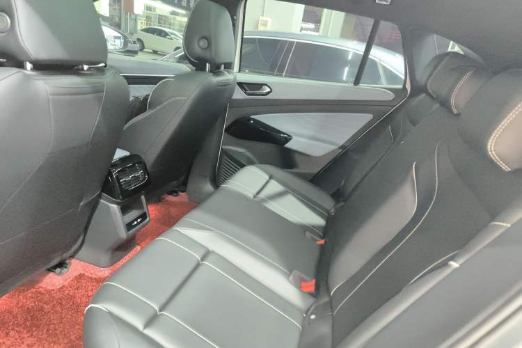 Used Volkswagen ID.4 X 2024 Pure & Smart Edition
