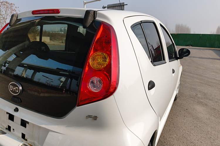 Used BYD F0 2015 1.0L AMT XuanKu Model